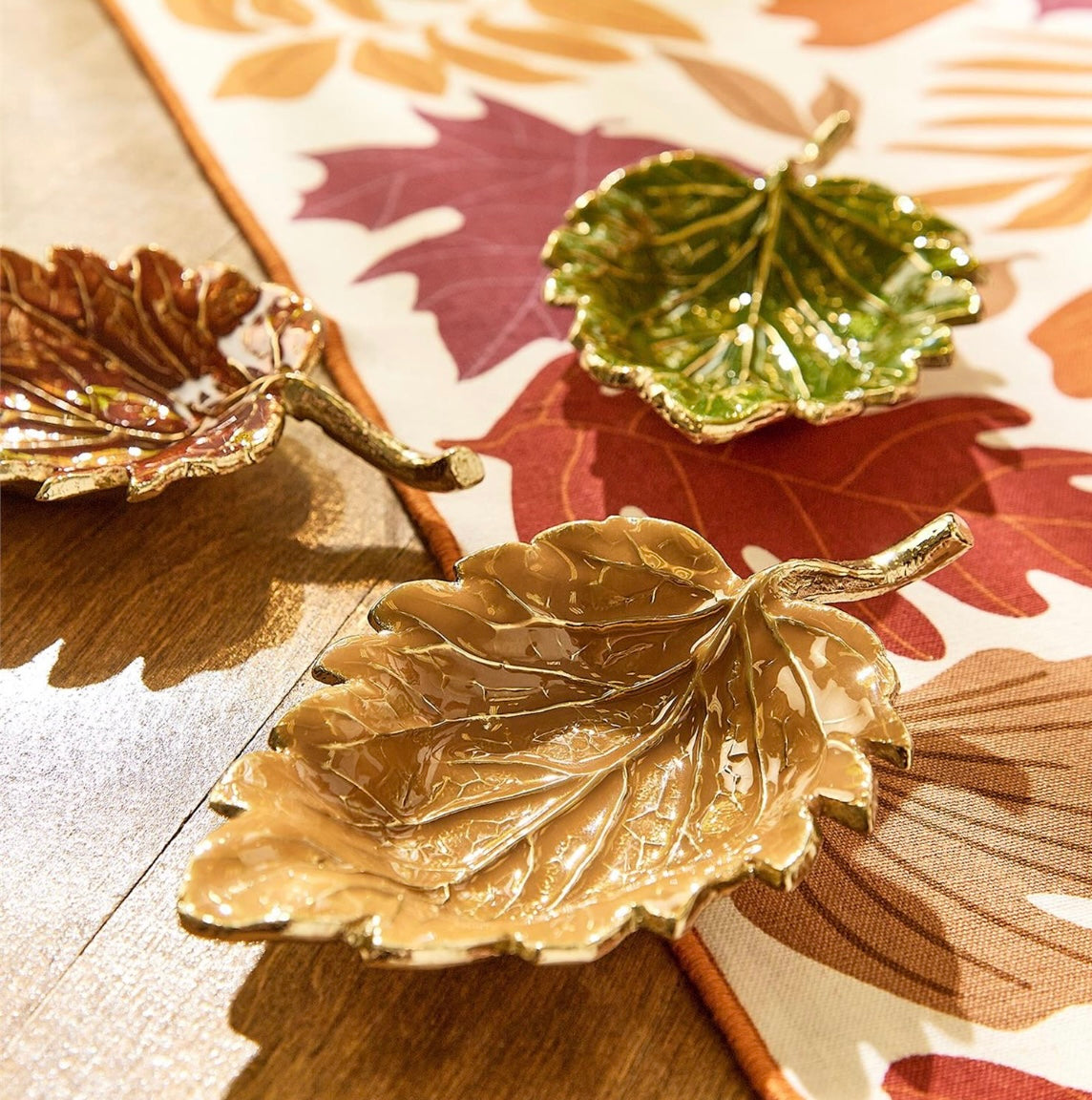 Autumn Allure Leaf Tray