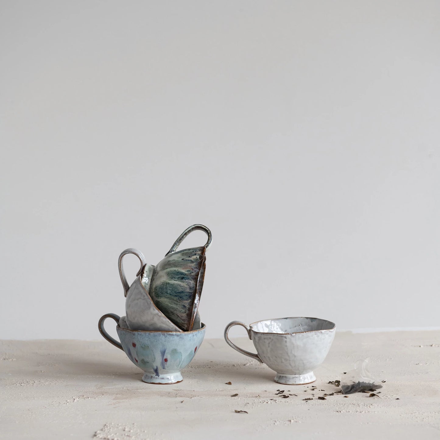 Stoneware Footed Coffee Mug