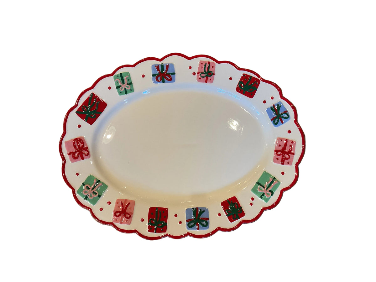 Sculpted Platter Wrapped in Cheer