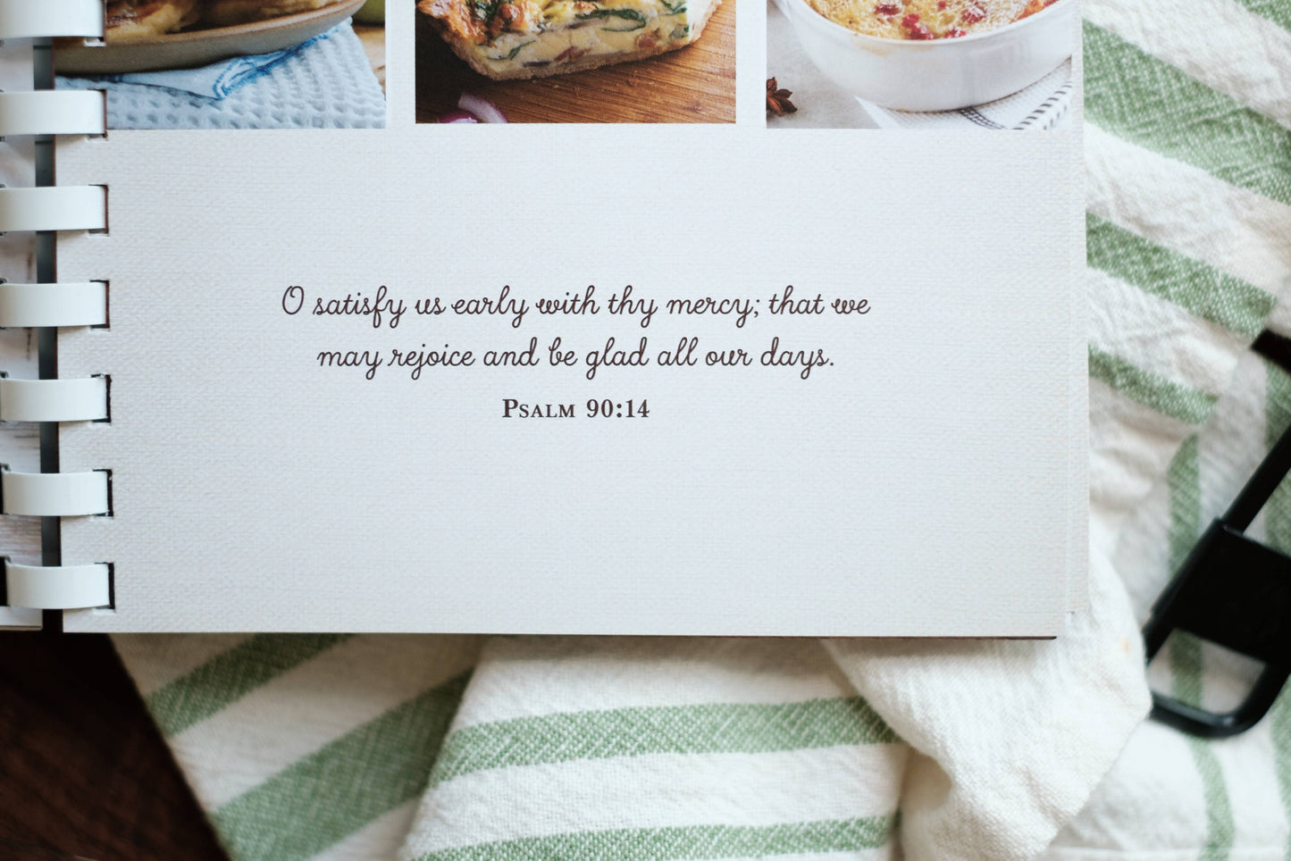 Wanda E. Brunstetter's Amish Friends One-Pan Wonders Cookboo