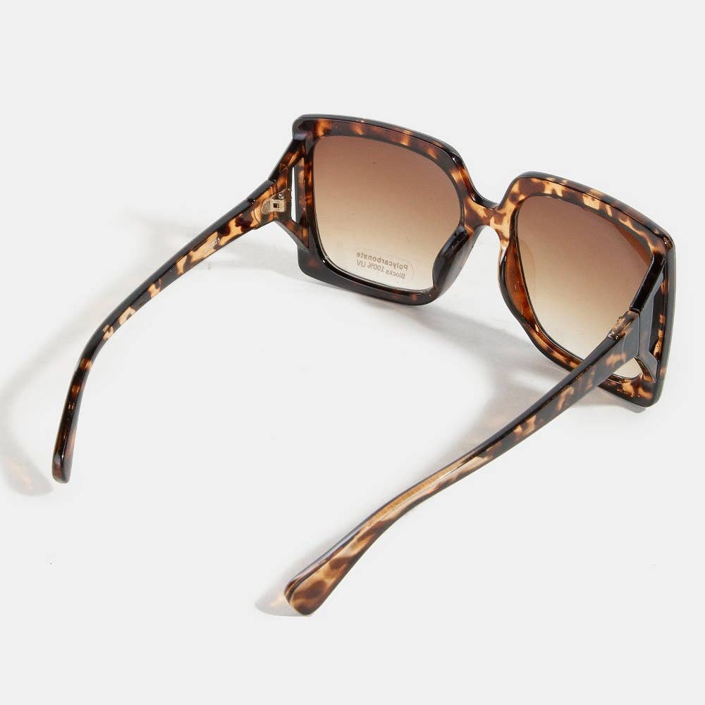 Thick Tortoise Frame Square Sunglasses Set