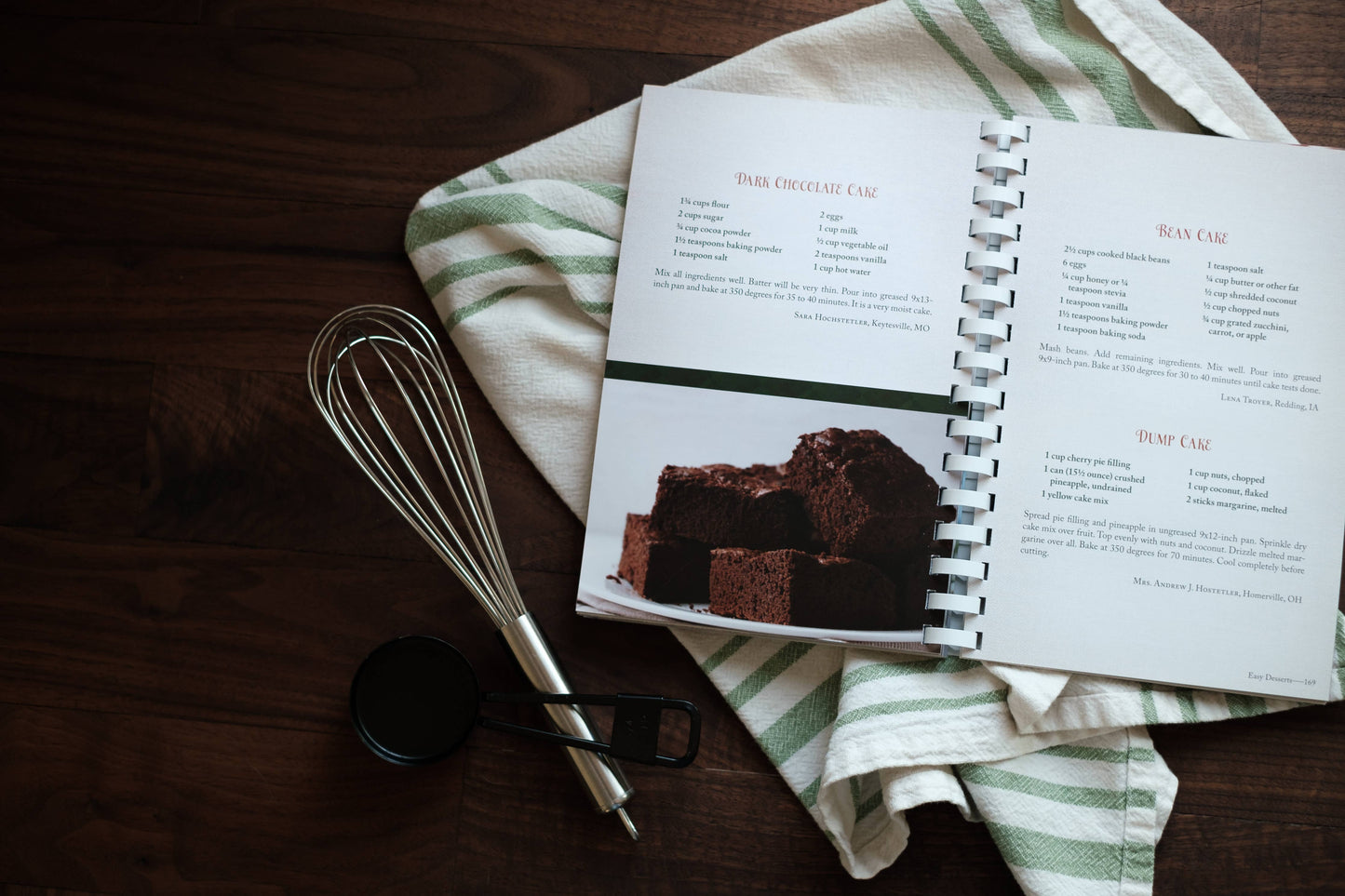 Wanda E. Brunstetter's Amish Friends One-Pan Wonders Cookboo