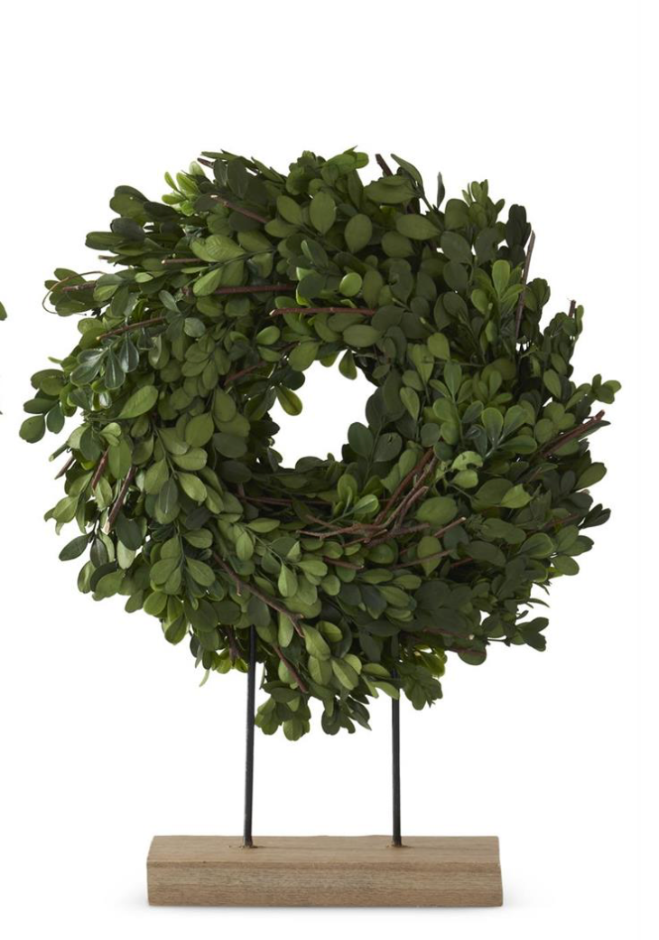 Preserved Boxwood Wreaths on Spindles & Wood Bases