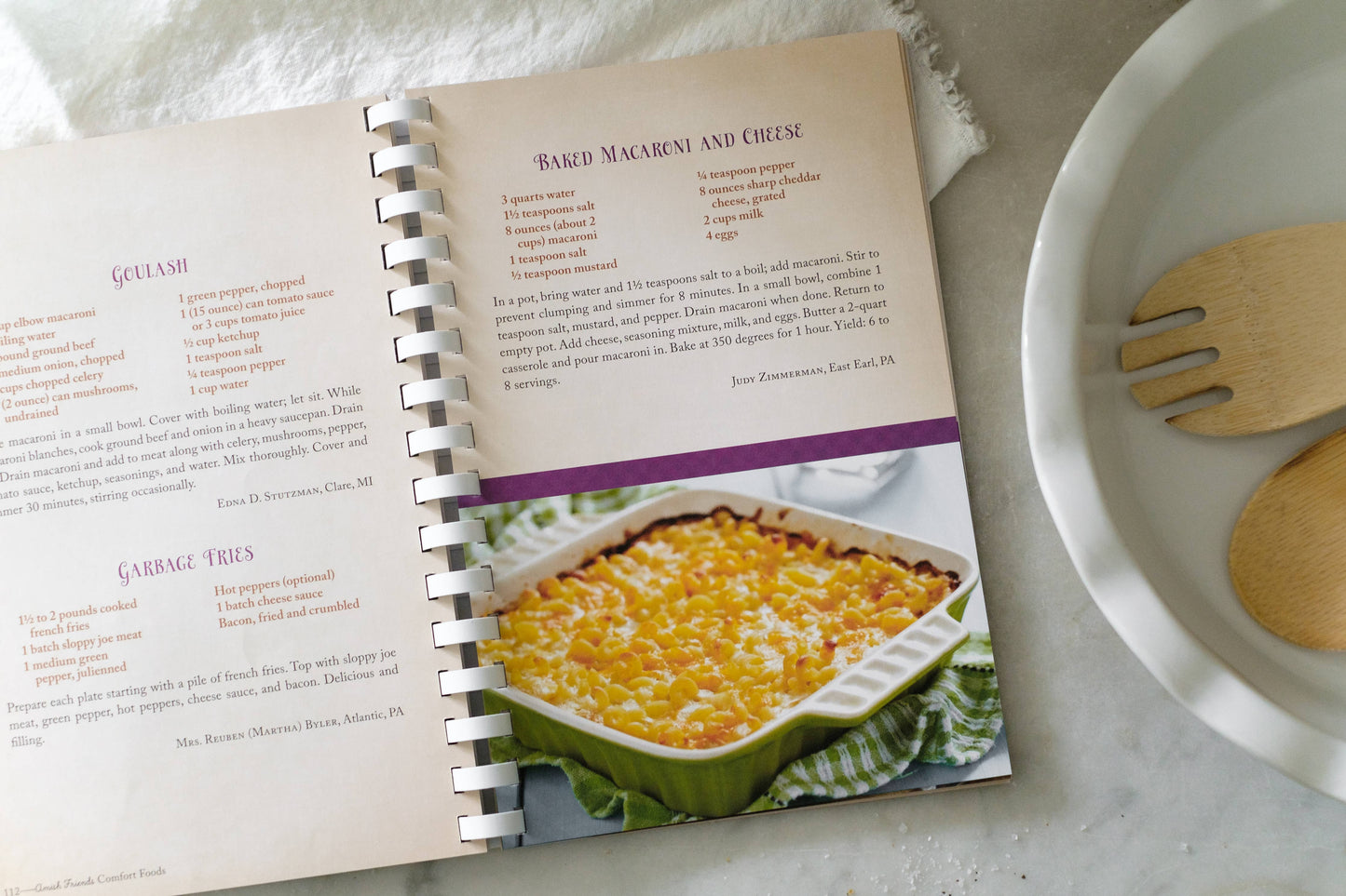 Wanda E. Brunstetter's Amish Friends Comfort Foods Cookbook
