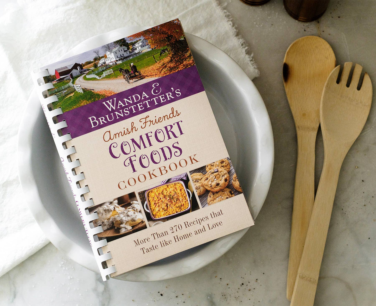Wanda E. Brunstetter's Amish Friends Comfort Foods Cookbook