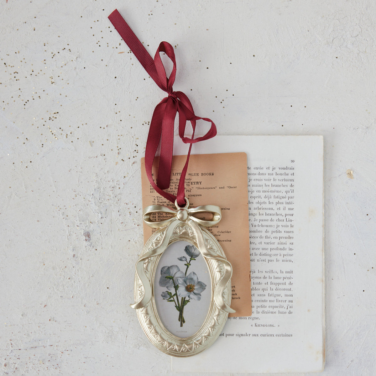 Resin Photo Frame Ornament w/ Red Ribbon Hanger, Gold Finish