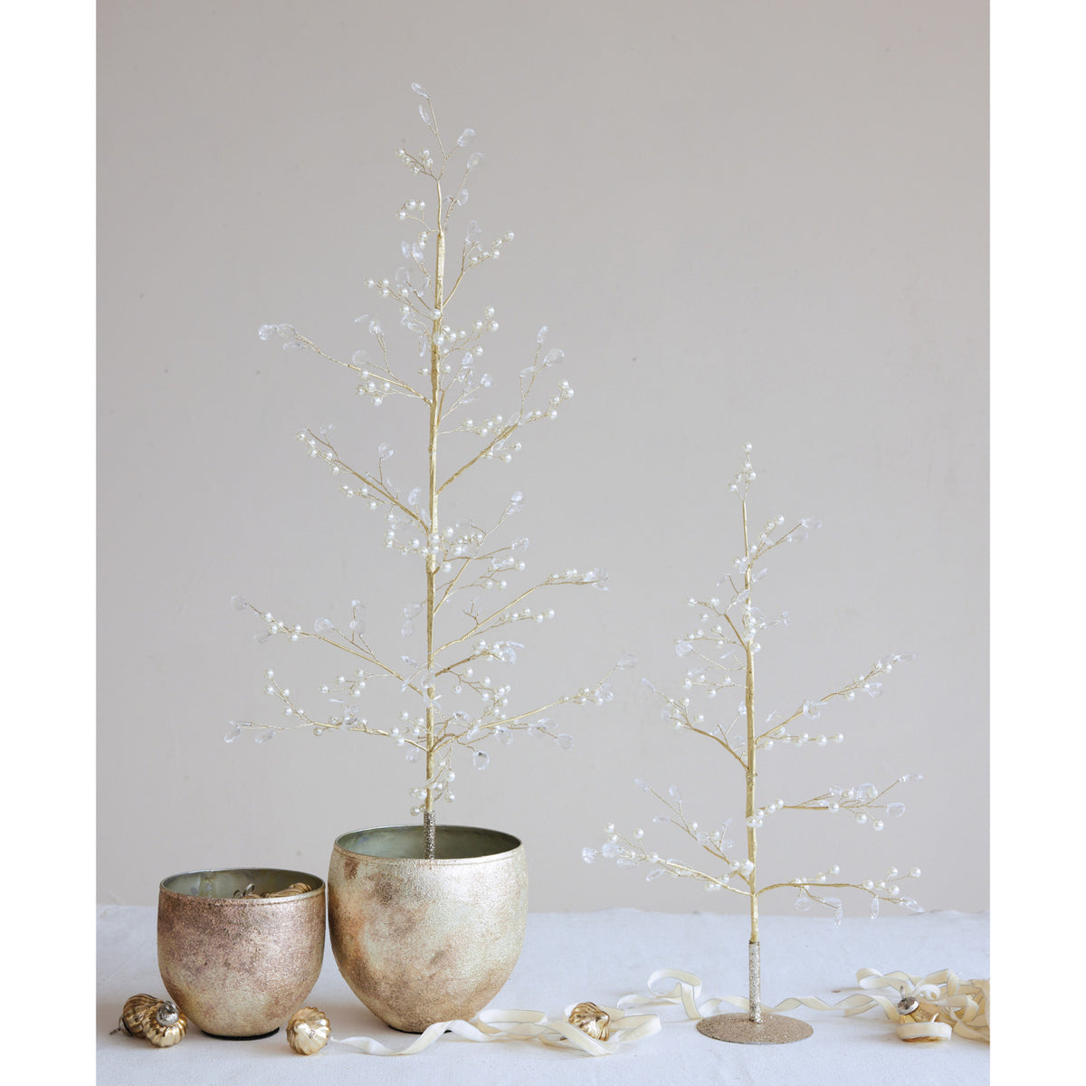 Faux Pearl, Acrylic Jewel & Metal Wire Tree w/ Glitter Base, Gold Finish