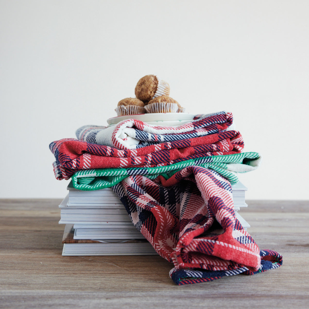 Woven Recycled Microfiber Christmas Tea Towel w/ Plaid Pattern
