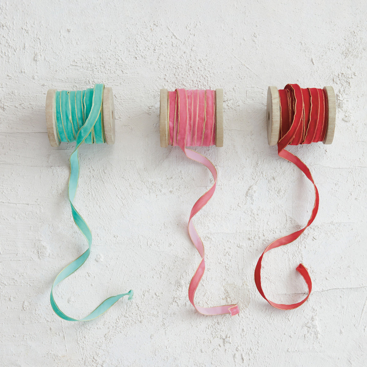 10 Yrd Velvet Ribbon with Metallic Edges